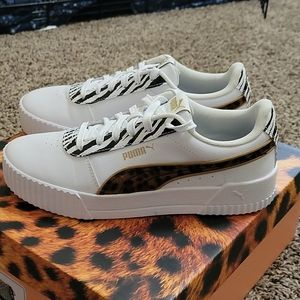 Puma Women's Carina Sneakers